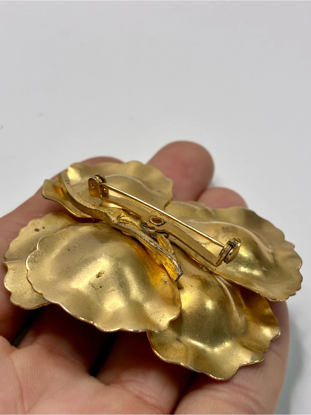 Brushed Gold Flower Brooch with Pearl Center Multi Dimensional Lightweight